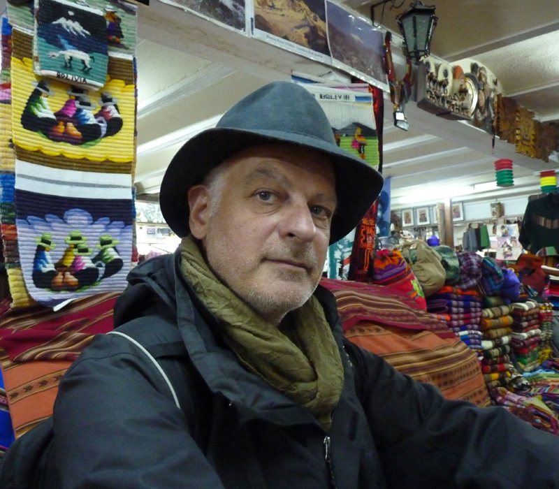  Francis a enfin trouvé son chapeau de baroudeur, un Borlino traditionnel bolivien