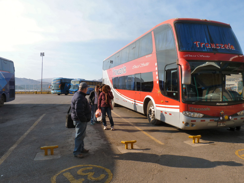 Notre bus VIP à deux étages, au confort parfait 